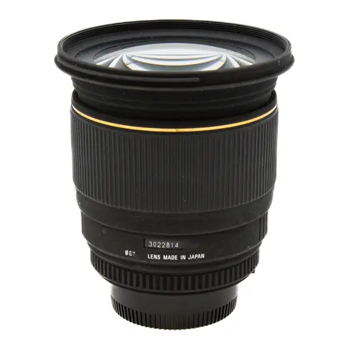Sigma 20mm f/1.8 EX DG HSM Tilstand: 3 | Nikon F (FX)