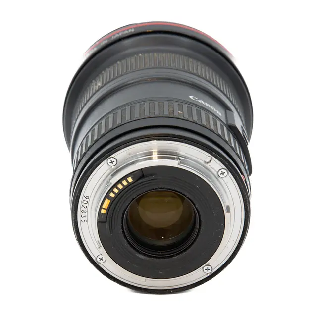 BRUKT Canon EF 16-35mm f/2.8 L USM II Tilstand: 3 | Canon EF 