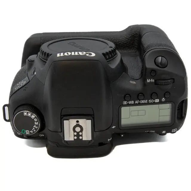 BRUKT Canon EOS 7D Tilstand: 3 |16066 eksp. 