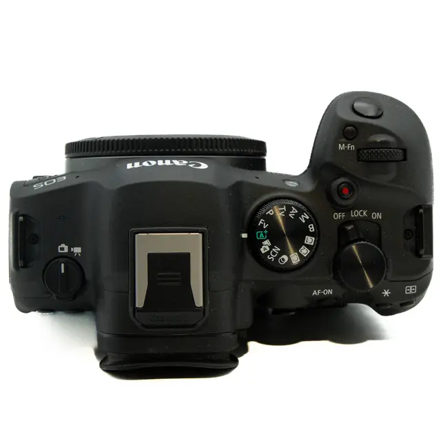 BRUKT Canon EOS R6 Mark II Tilstand: 2 |26000 eksp. 