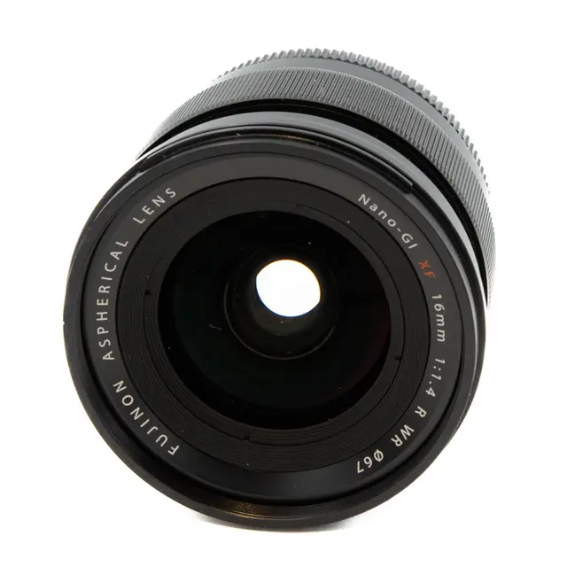 BRUKT Fujifilm XF 16mm f/1.4 R WR Tilstand: 2 | Fujifilm X 