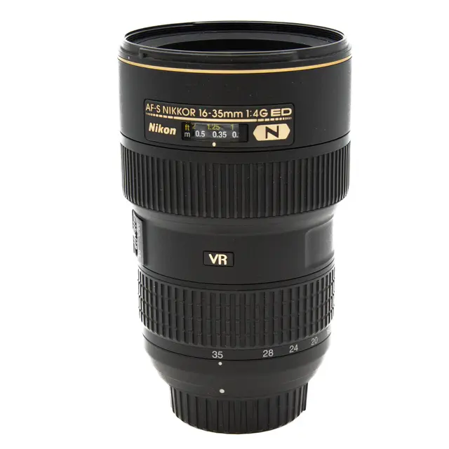 BRUKT Nikon AF-S 16-35mm f/4 G ED VR Tilstand: 4 | Nikon F (FX) 