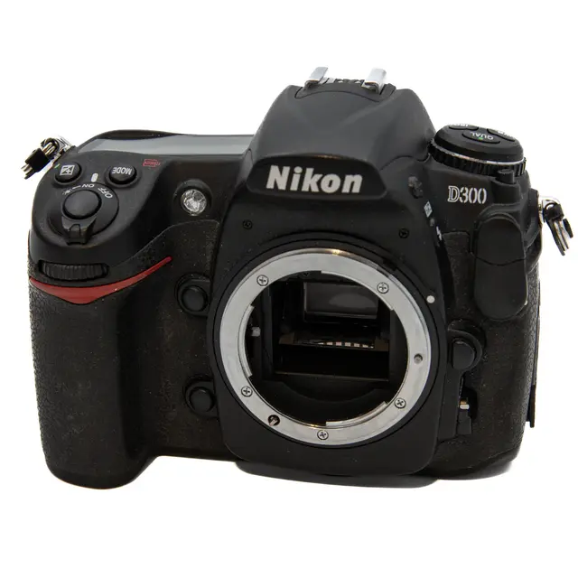 BRUKT Nikon D300 Tilstand: 3 |6374 eksp. 