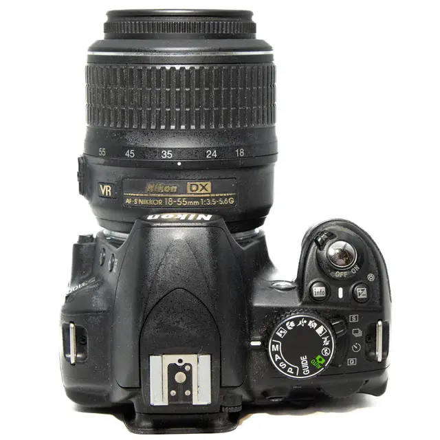 BRUKT Nikon D3100 Tilstand: 3 |6656 eksp. 