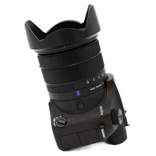 BRUKT Sony RX10 III Tilstand: 3 |3730 eksp. 