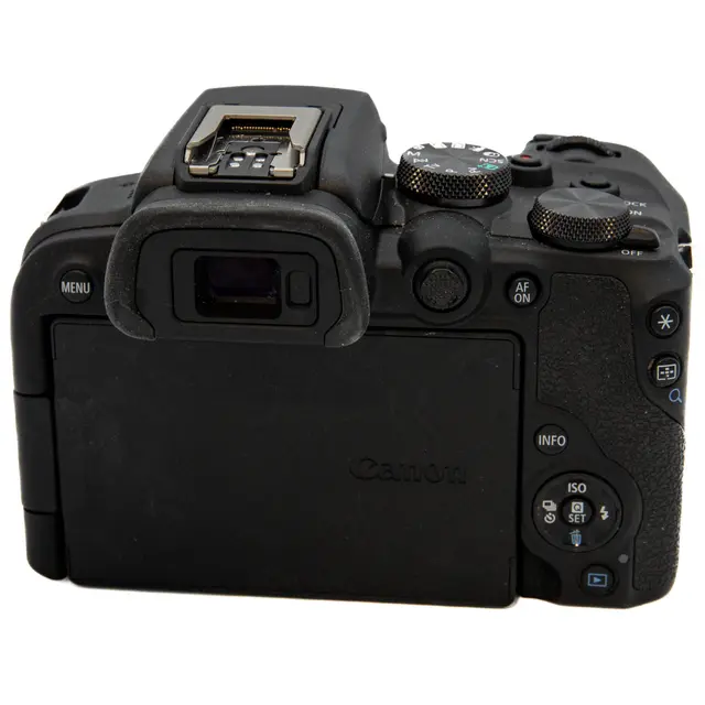 BRUKT Canon EOS R10 Tilstand: 3 |4000 eksp. 