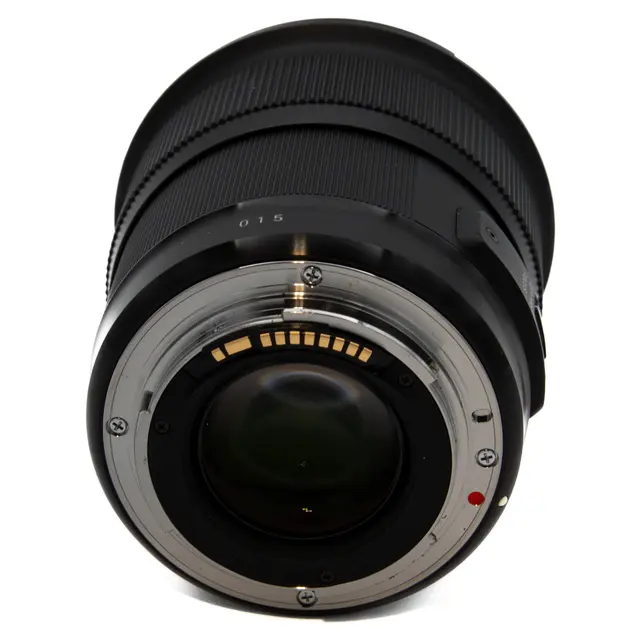 BRUKT Sigma 24mm f/1.4 DG HSM Art Tilstand: 3 | Canon EF-S 