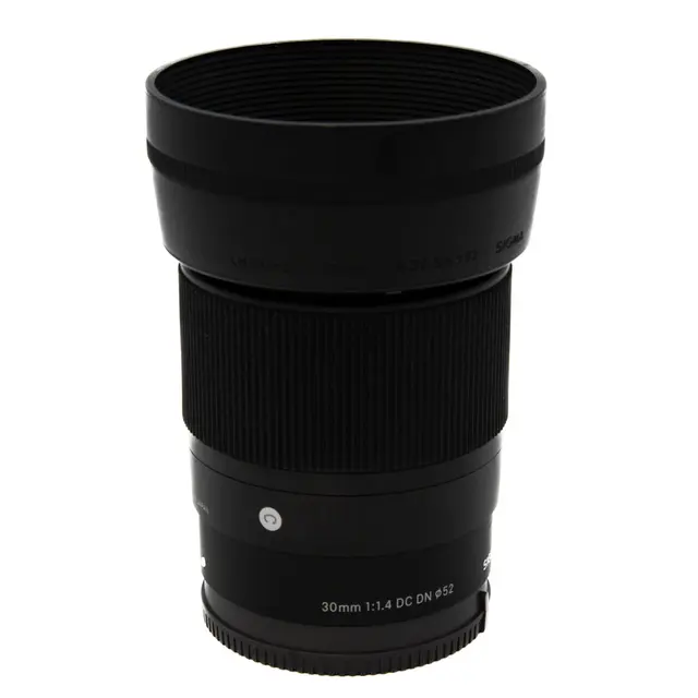 BRUKT Sigma 30mm f/1.4 DC DN Art Tilstand: 3 | Sony E 