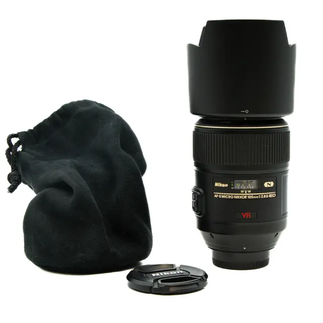 BRUKT Nikon AF-S 105mm f/2.8G ED VR Tilstand: 3 | Nikon F (FX) 