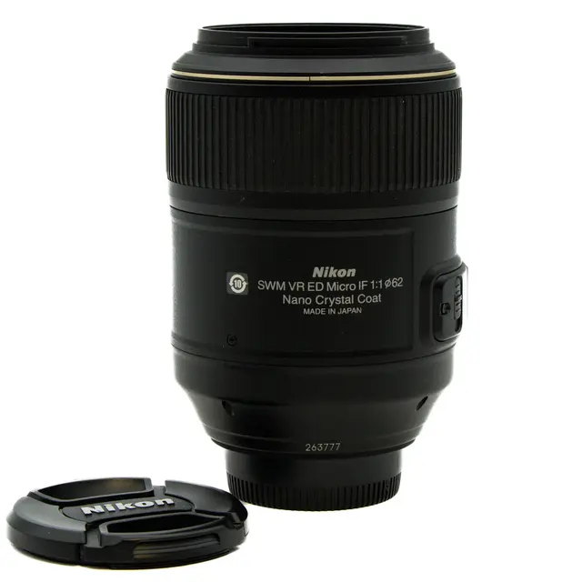 BRUKT Nikon AF-S 105mm f/2.8G ED VR Tilstand: 3 | Nikon F (FX) 