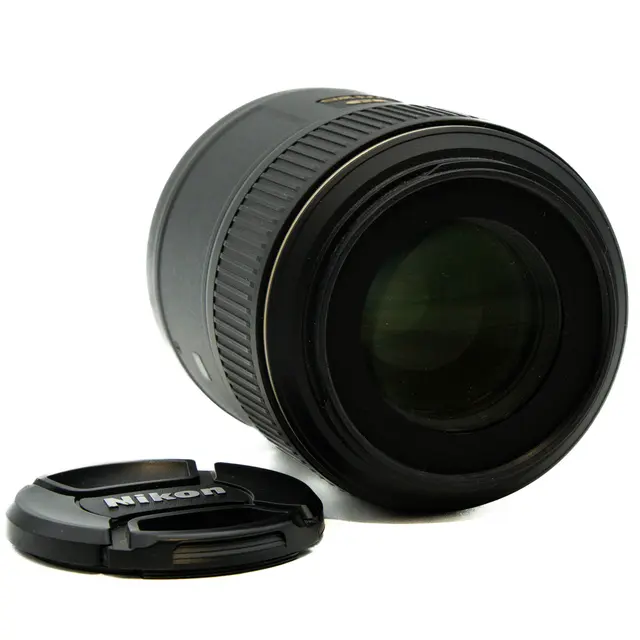 BRUKT Nikon AF-S 105mm f/2.8G ED VR Tilstand: 3 | Nikon F (FX) 