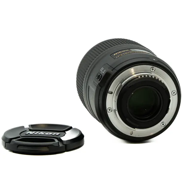 BRUKT Nikon AF-S Micro 60mm f/2.8 G ED Tilstand: 3 | Nikon F (FX) 