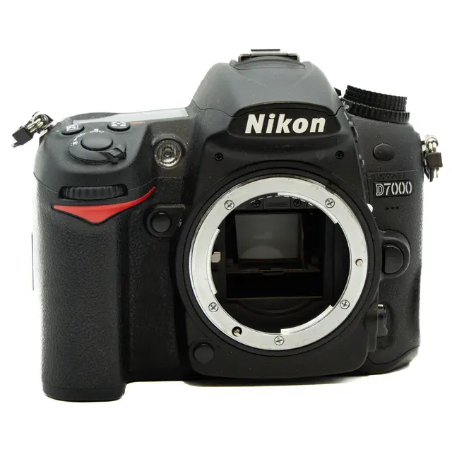 Nikon D7000 Tilstand: 3 |5092 eksp. 