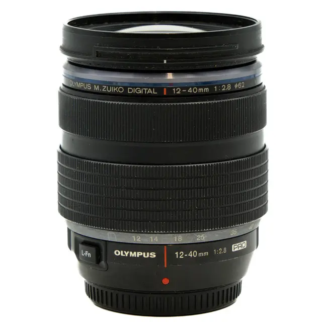 BRUKT Olympus ED 12-40mm f/2.8 PRO Tilstand: 4 | MFT 