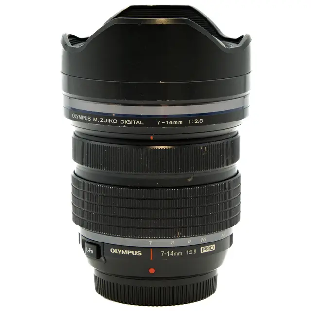 BRUKT Olympus ED 7-14mm f/2.8 PRO Tilstand: 4 | MFT 