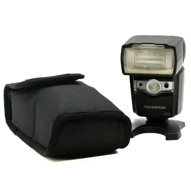 BRUKT Olympus FL-600R Tilstand: 2 