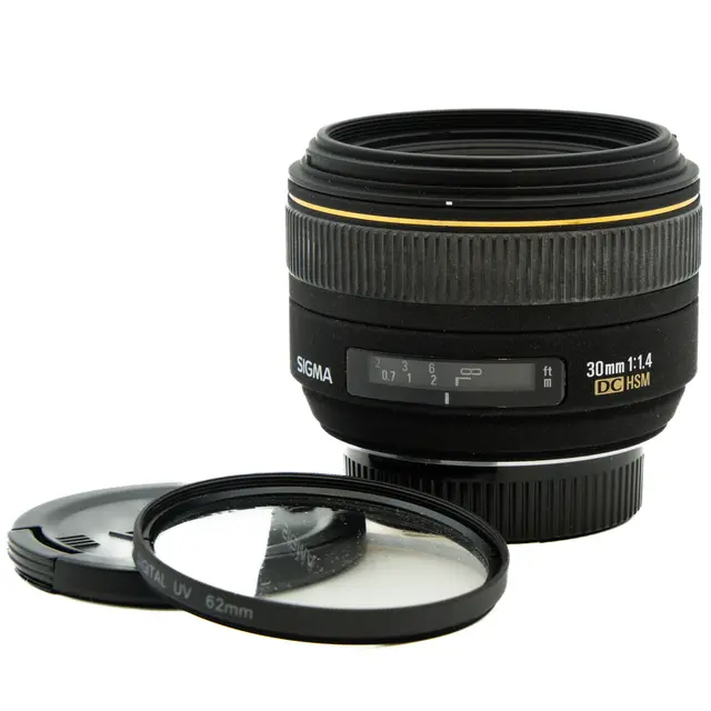 Sigma 30mm f/1.4 DC HSM Tilstand: 3 | Nikon F (FX) 
