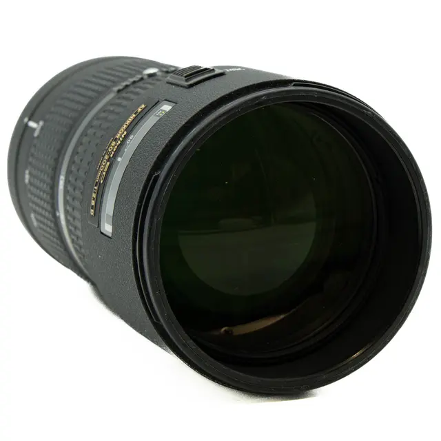 Nikon AF-S Nikkor 80-200mm f/2.8D Tilstand: 3 | Nikon F (FX) 