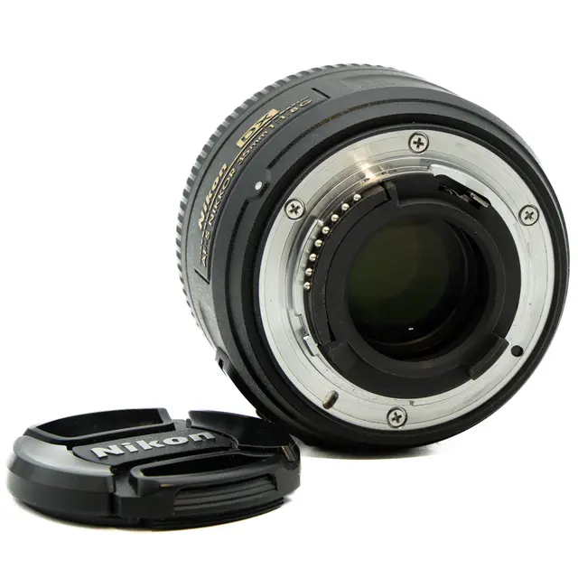 Nikon AF-S DX 35mm f/1.8 Tilstand: 3 | Nikon F (DX) 