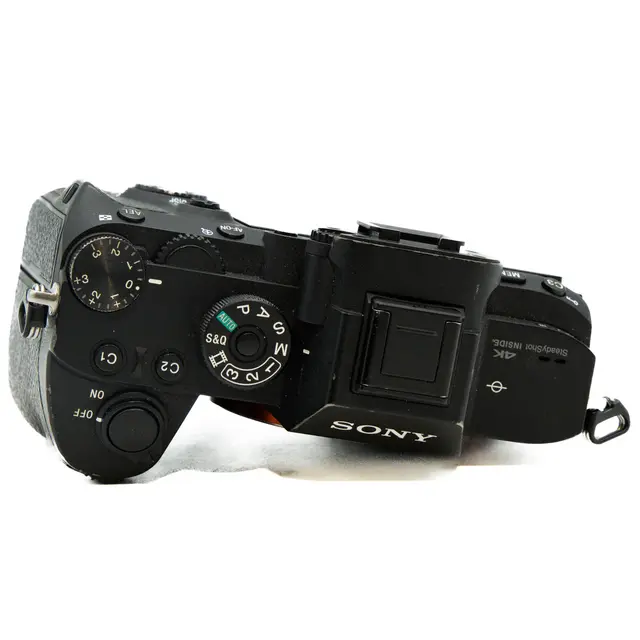 Sony A7R III Tilstand: 3 |4855 eksp. 