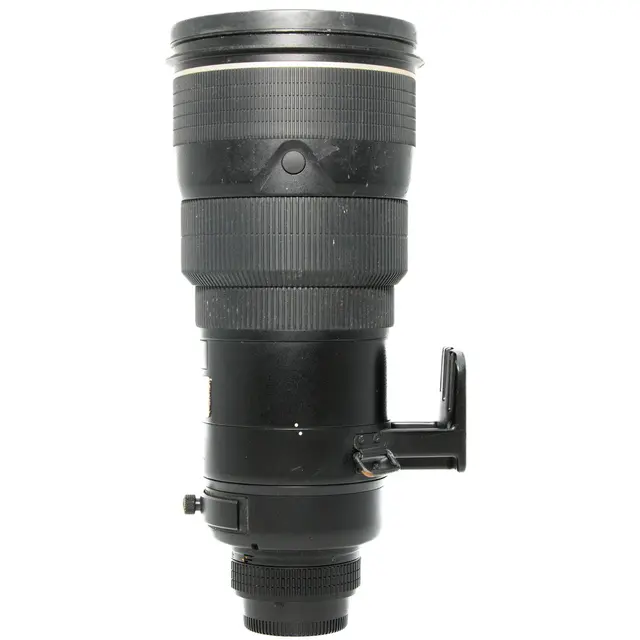 Nikon AF-S 300mm f/2.8 D ED II Tilstand: 4 | Nikon F (DX) 