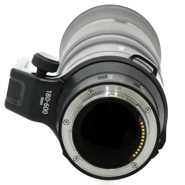 Nikon Z 180-600mm f/5.6-6.3 VR Tilstand: 3 | Nikon Z 
