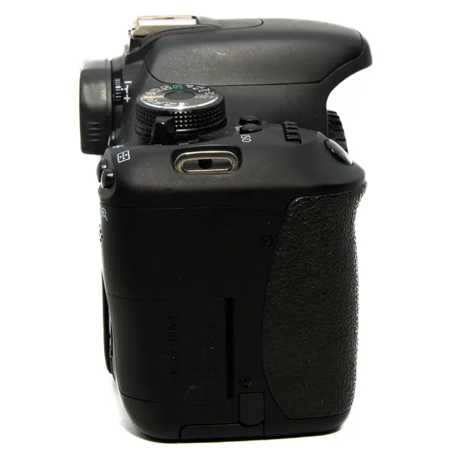 Canon EOS 600D m/EF-S 18-55mm IS II Tilstand: 3 |6887 eksp. 