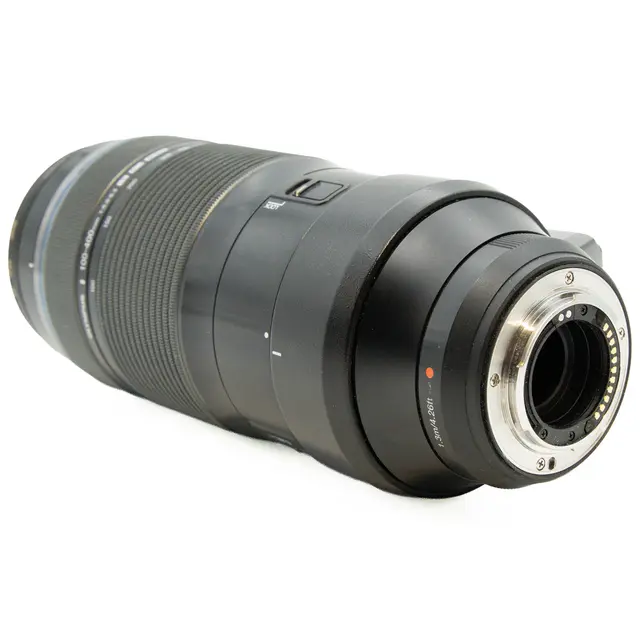 Olympus ED 100-400mm f/5.0-6.3 IS Tilstand: 3 | MFT 