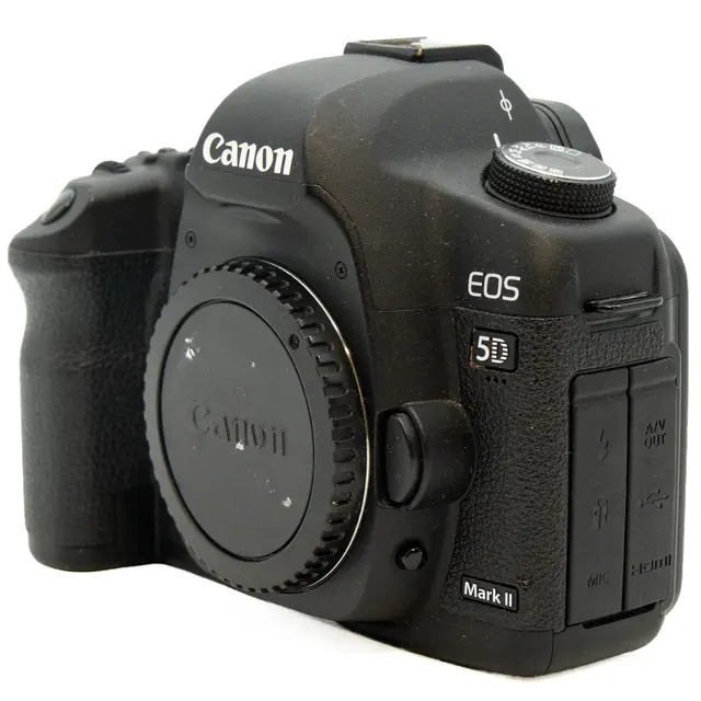 Canon EOS 5D Mark II Tilstand: 3 |9775 eksp. 
