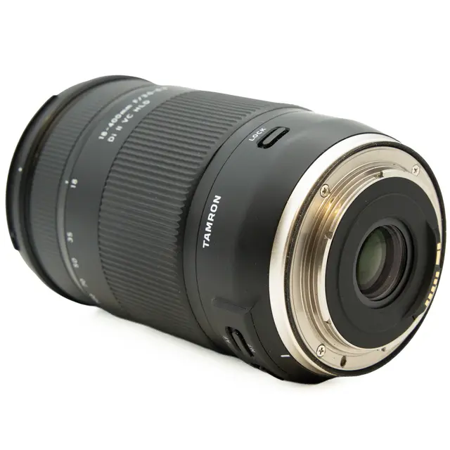 Tamron 18-400mm f/3.5-6.3 Di II VC EF Tilstand: 3 | Canon EF 