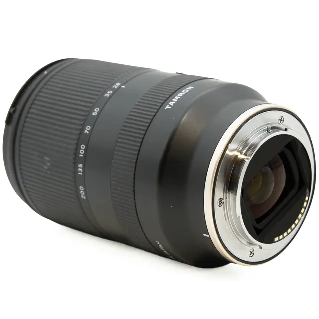Tamron 28-200mm f/2.8-5.6 Di III RXD Tilstand: 2 | Sony E 
