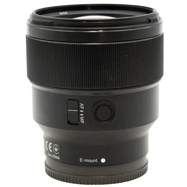 Sony FE 85mm f/1.8 Tilstand: 2 | Sony FE 