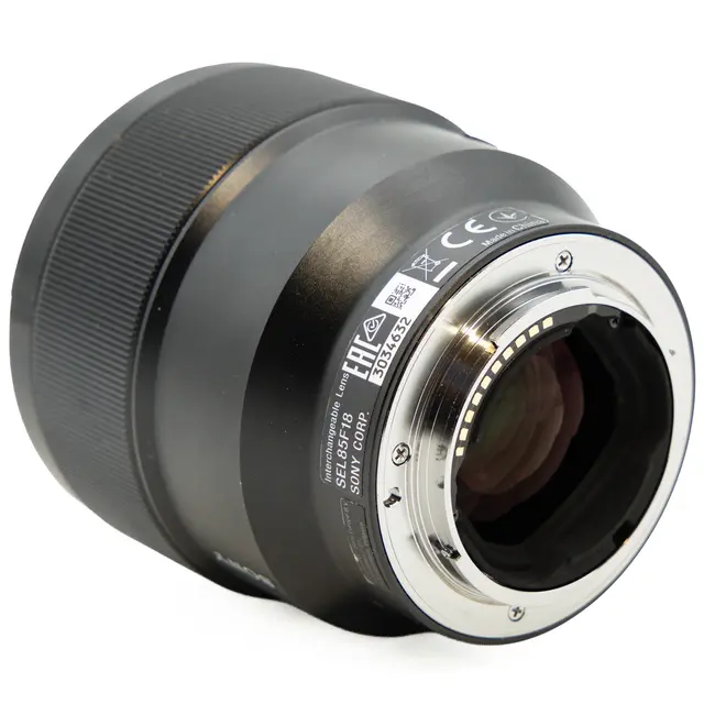 Sony FE 85mm f/1.8 Tilstand: 2 | Sony FE 
