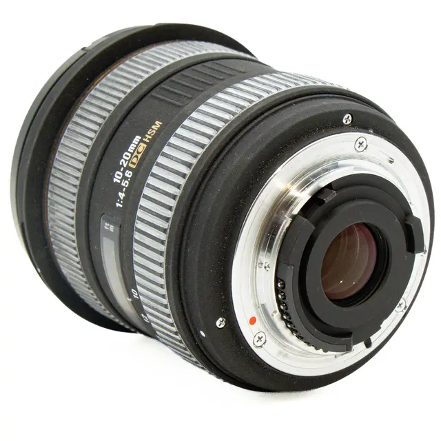 Sigma EX 10-20mm f/4-5.6 DC HSM Nikon F Tilstand: 4 | Nikon F (FX) 