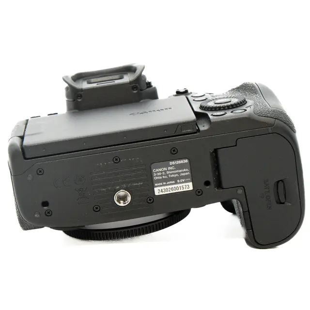 Canon EOS R5 Tilstand: 2 |6000 eksp. 