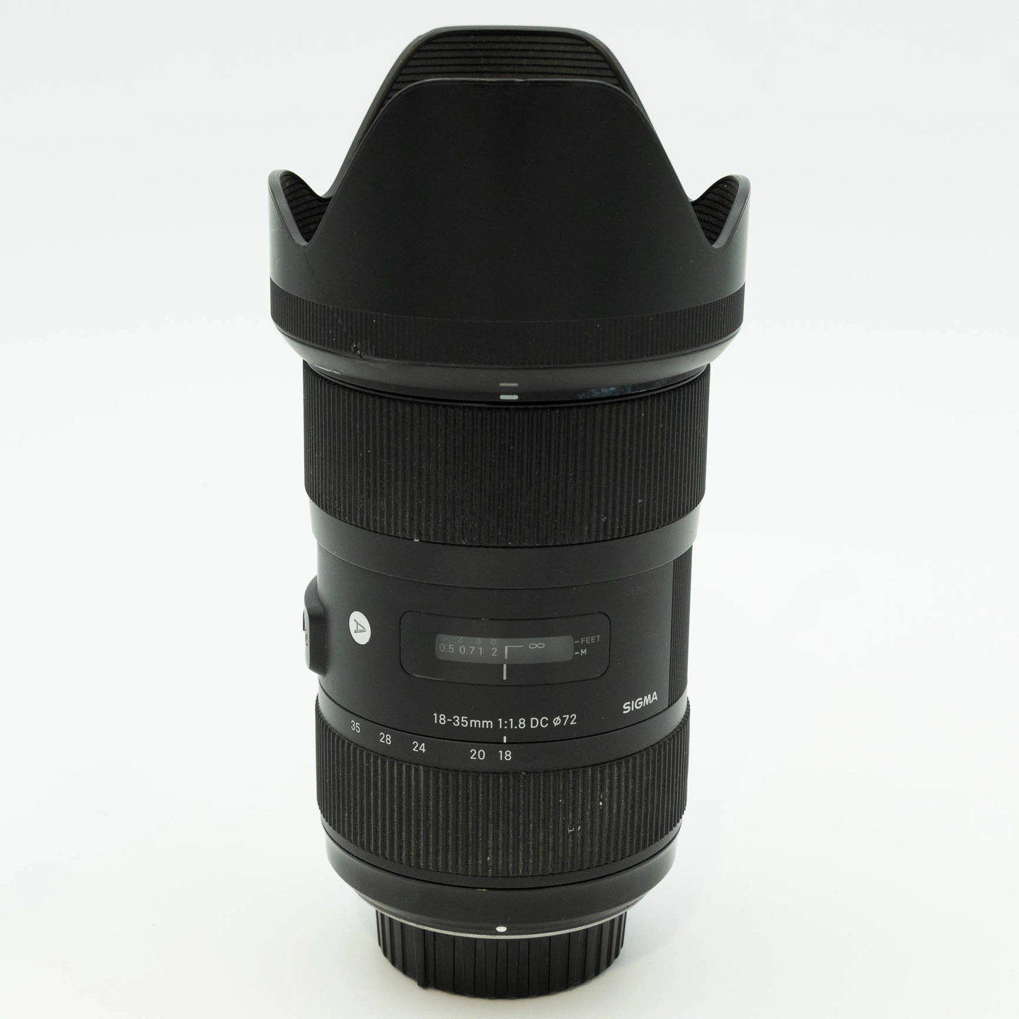 Sigma 18-35mm f/1.8 DC HSM F Tilstand: 3 | Nikon F