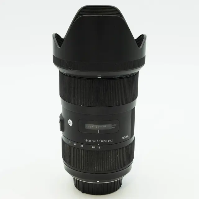 Sigma 18-35mm f/1.8 DC HSM F Tilstand: 3 | Nikon F 