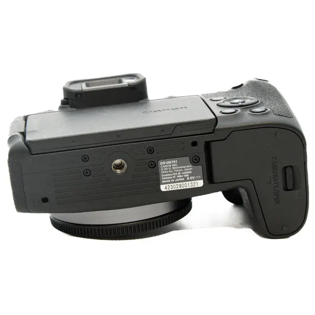 Canon EOS RP Tilstand: 2 |4000 eksp. 