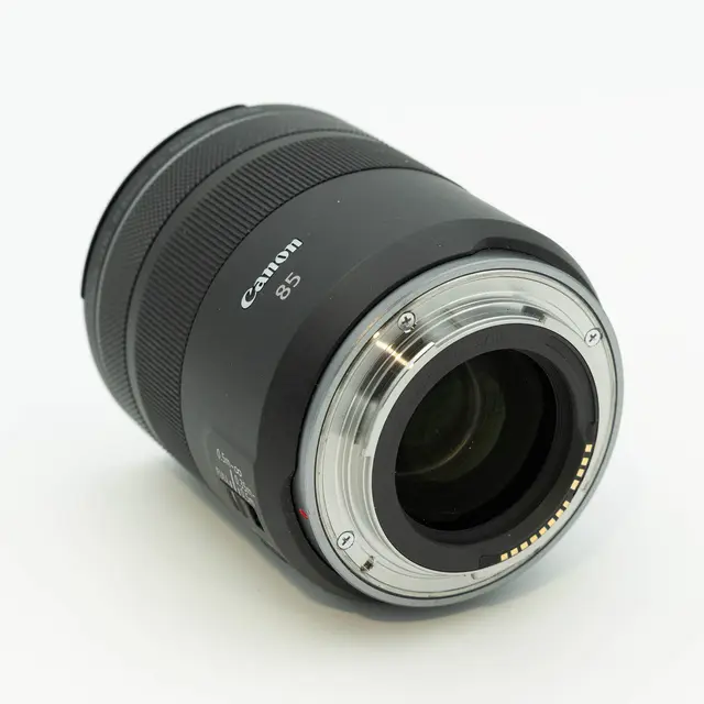 Canon RF 85mm f/2 Macro IS STM Tilstand: 2 | Canon RF 