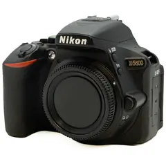 Nikon D5600 Tilstand: 1 |13098 eksp.