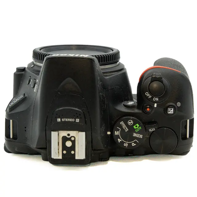 Nikon D5600 Tilstand: 1 |13098 eksp. 