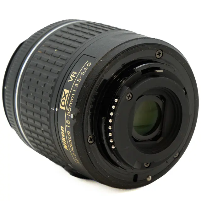 Nikon AF-P DX 18-55mm f/3.5-5.6 VR F Tilstand: 3 | Nikon F 