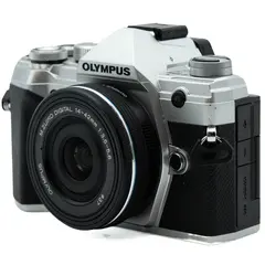 OM System OM-D E-M5 Mark III Tilstand: 2 |2398 eksp.