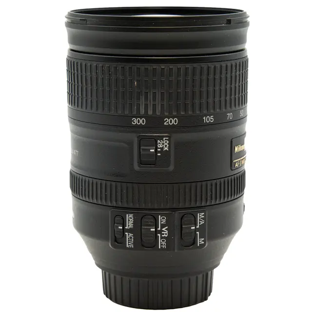 Nikon AF-S 28-300mm f/3.5-5.6G IF-ED VR Tilstand: 2 | Nikon F 