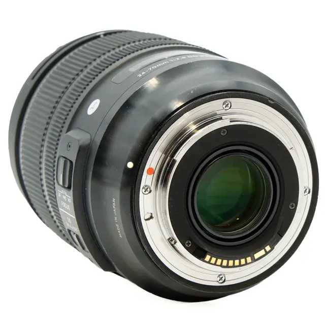 Sigma 24-70mm f/2.8 DG OS HSM Art EF Tilstand: 5 | 