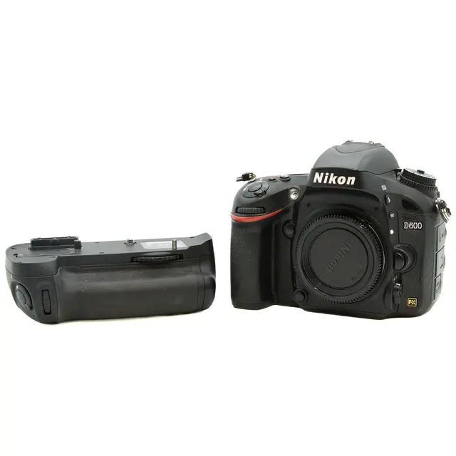 Nikon D600 Tilstand: 3 |16129 eksp. 