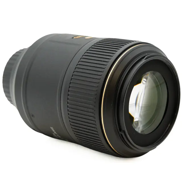 Nikon AF-S Micro 105mm f/2.8 G IF-ED VR Tilstand: 1 | 