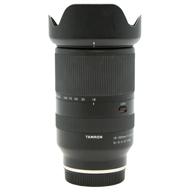 Tamron 18-300mm f/3.5-6.3 Di III Tilstand: 3 | Sony E 