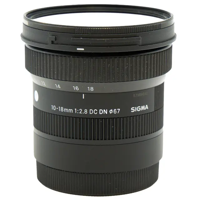 Sigma 10-18mm f/2.8 DC DN C - E Tilstand: 2 | Sony E 