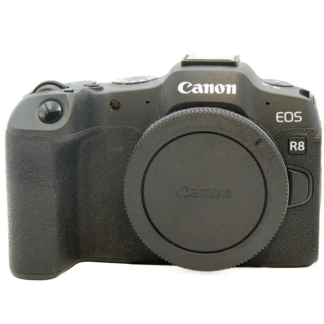 Canon EOS R8 Tilstand: 2 |2000 eksp. 
